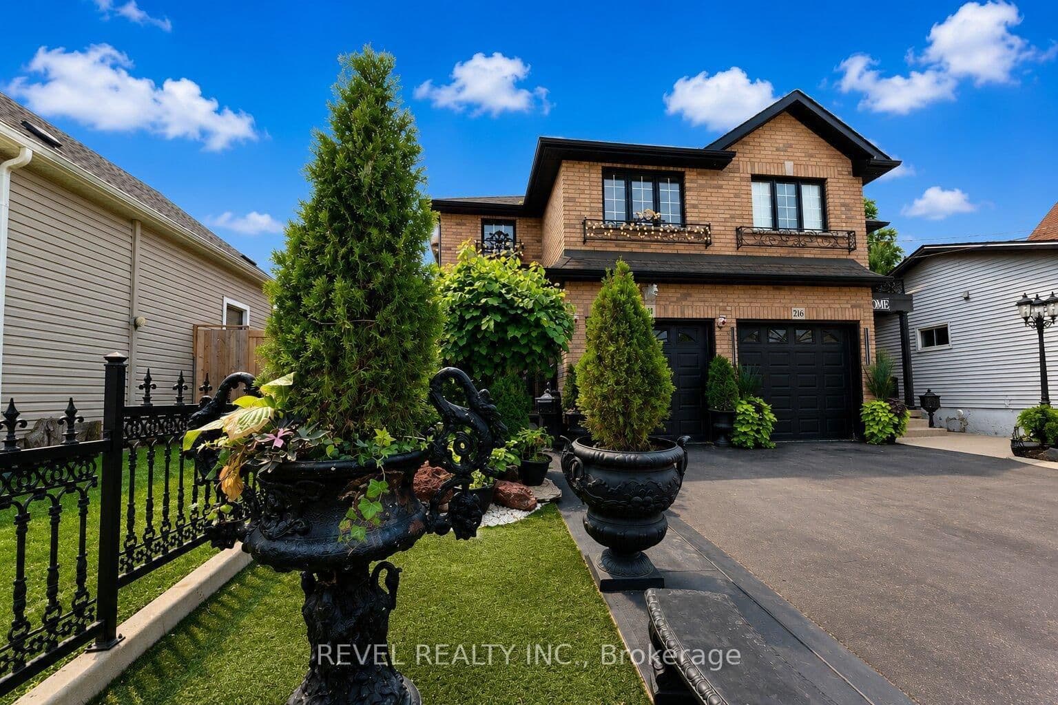 218 Macaulay Street E - Image 5