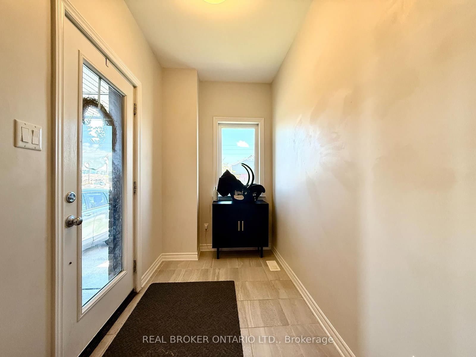 511 Stadacone Row - Image 3