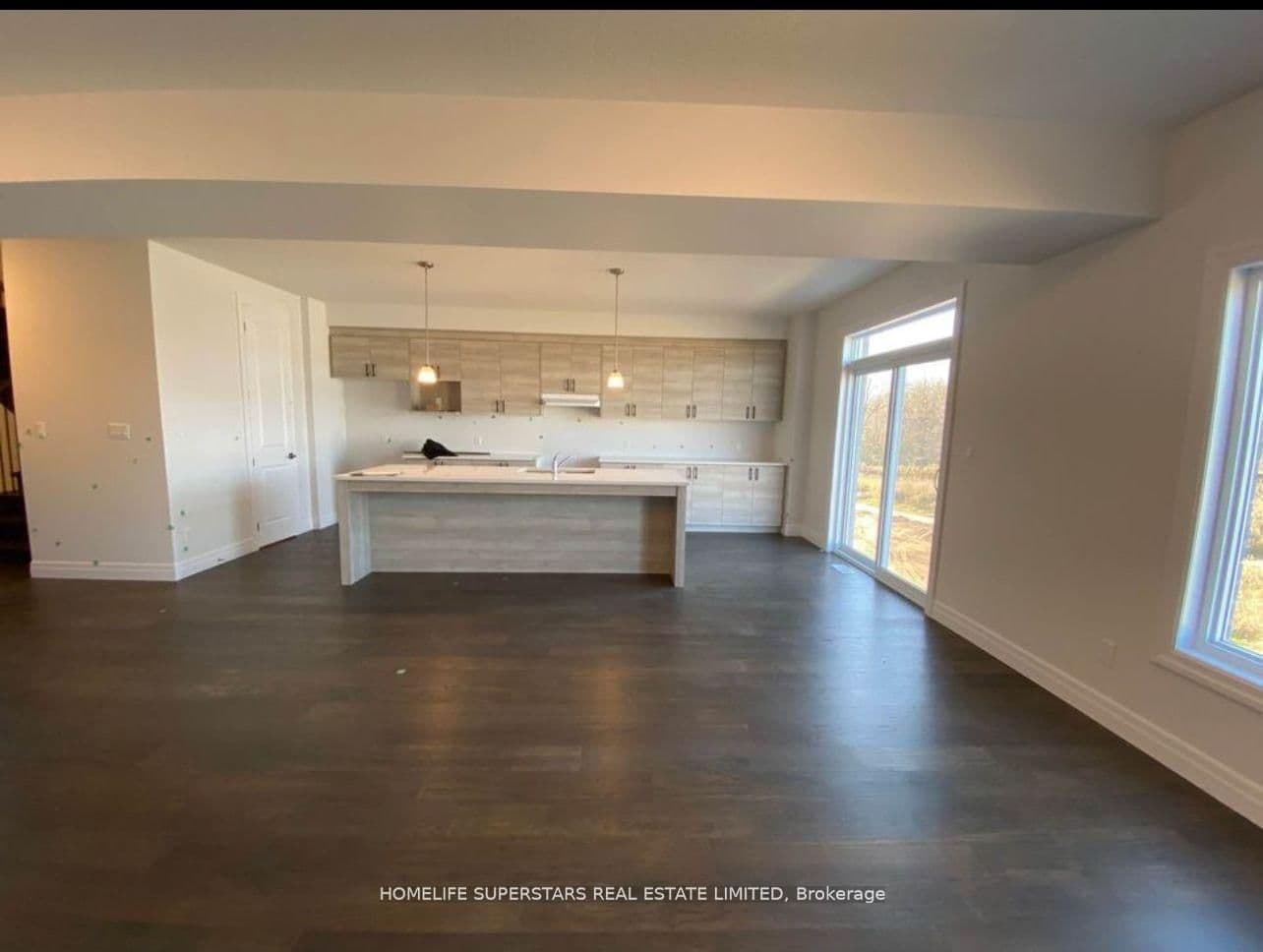 32 Faith Street, Unit 7 - Image 2