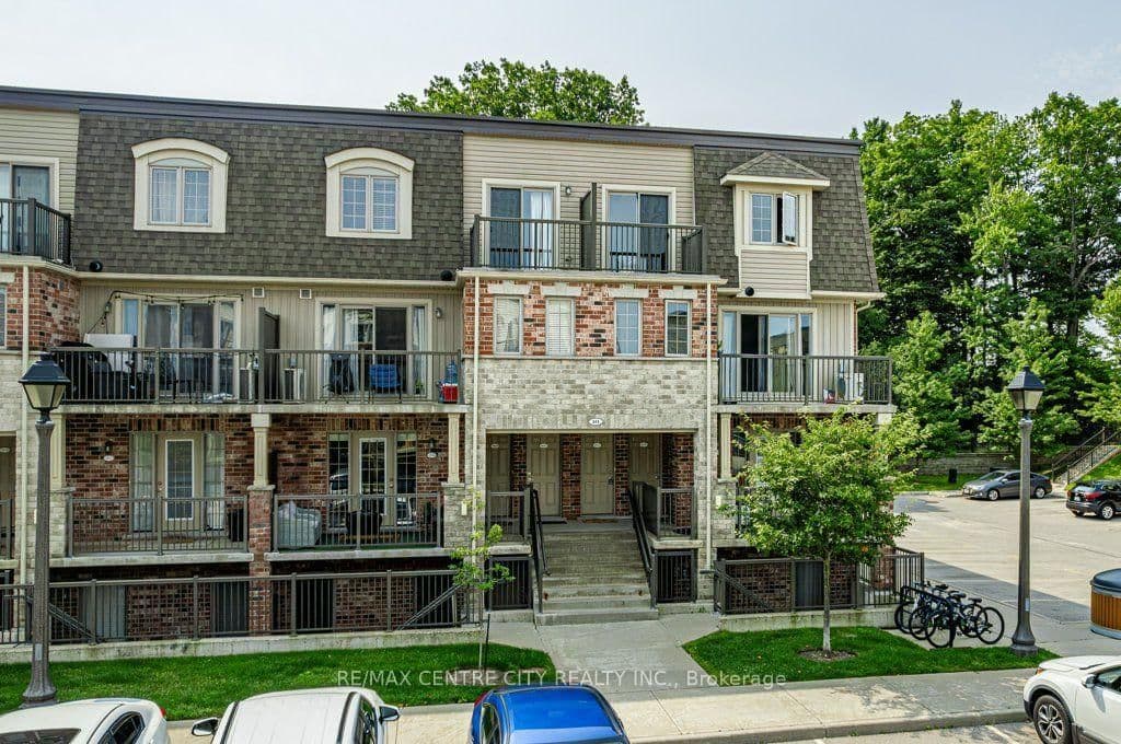 243 Rachel Crescent, Unit D - Image 3