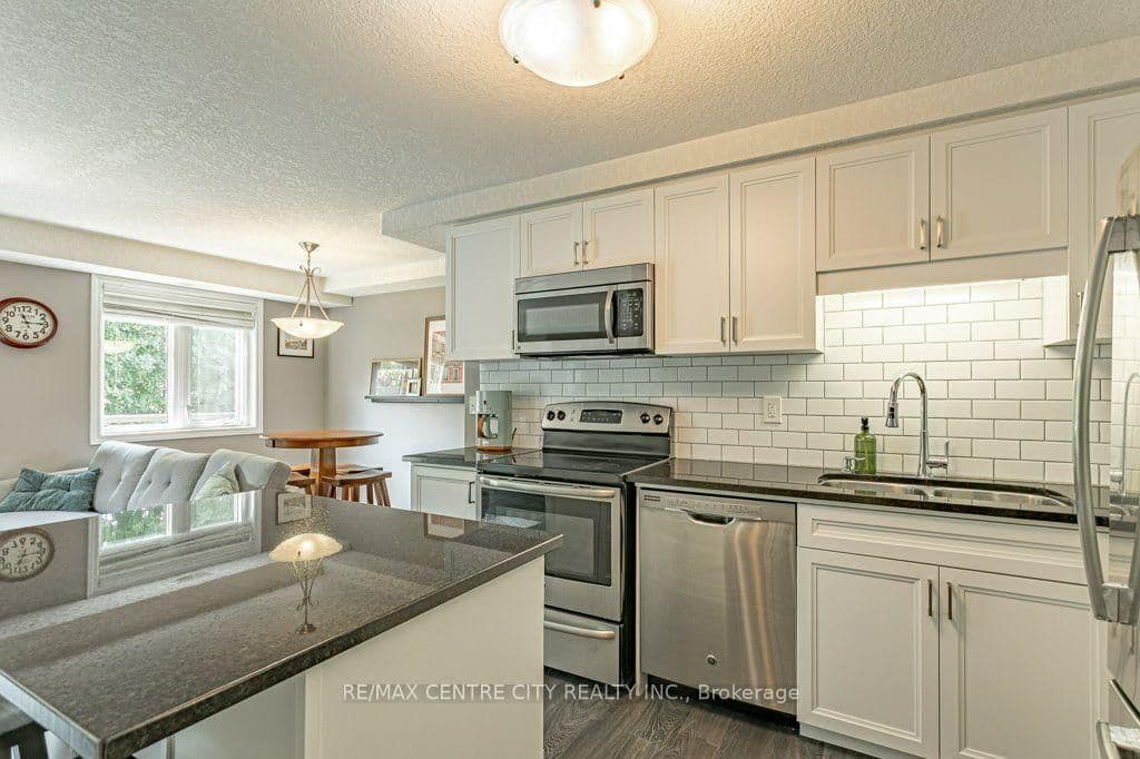 243 Rachel Crescent, Unit D - Image 5