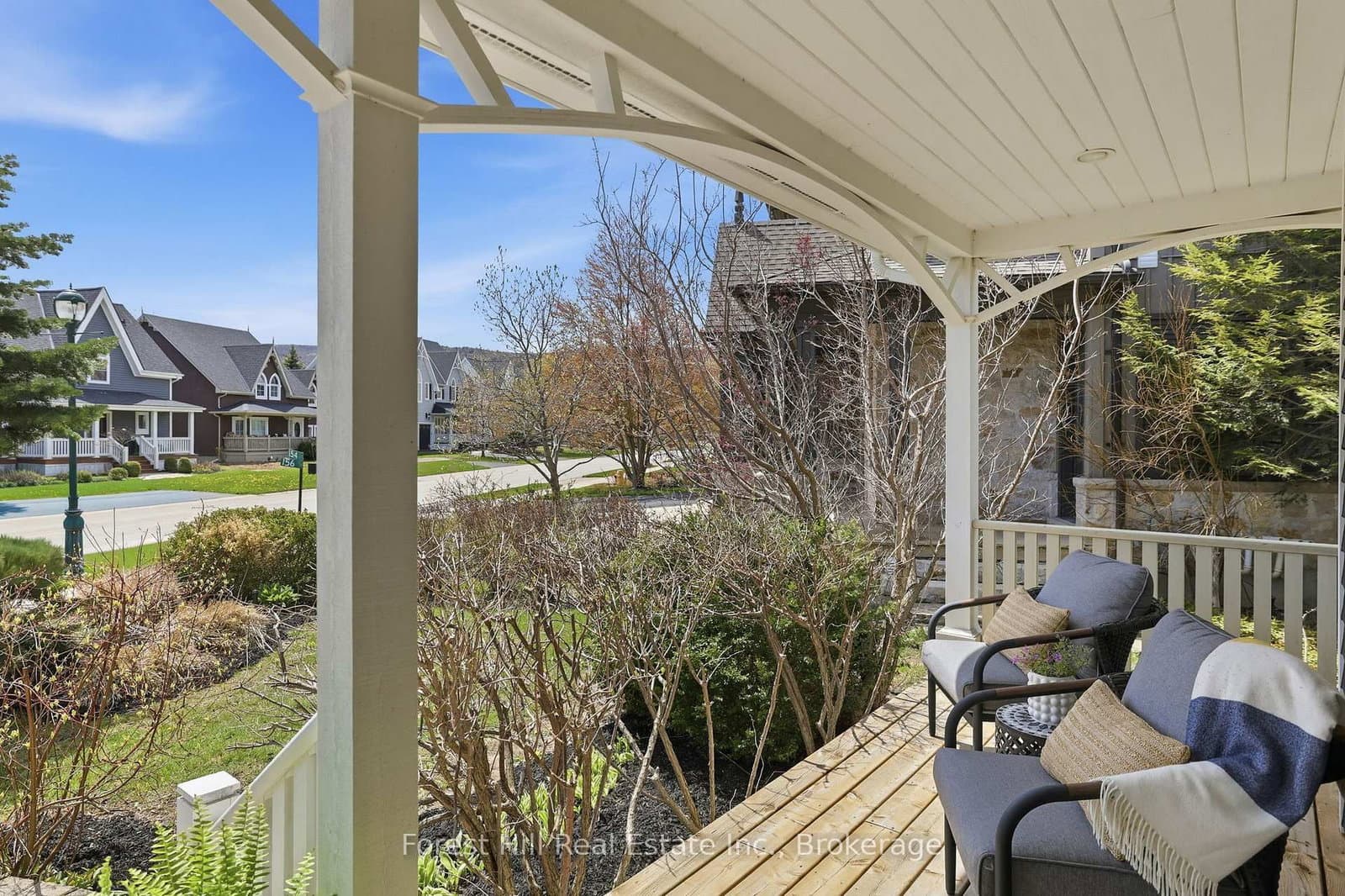 156 Snowbridge Way - Image 3