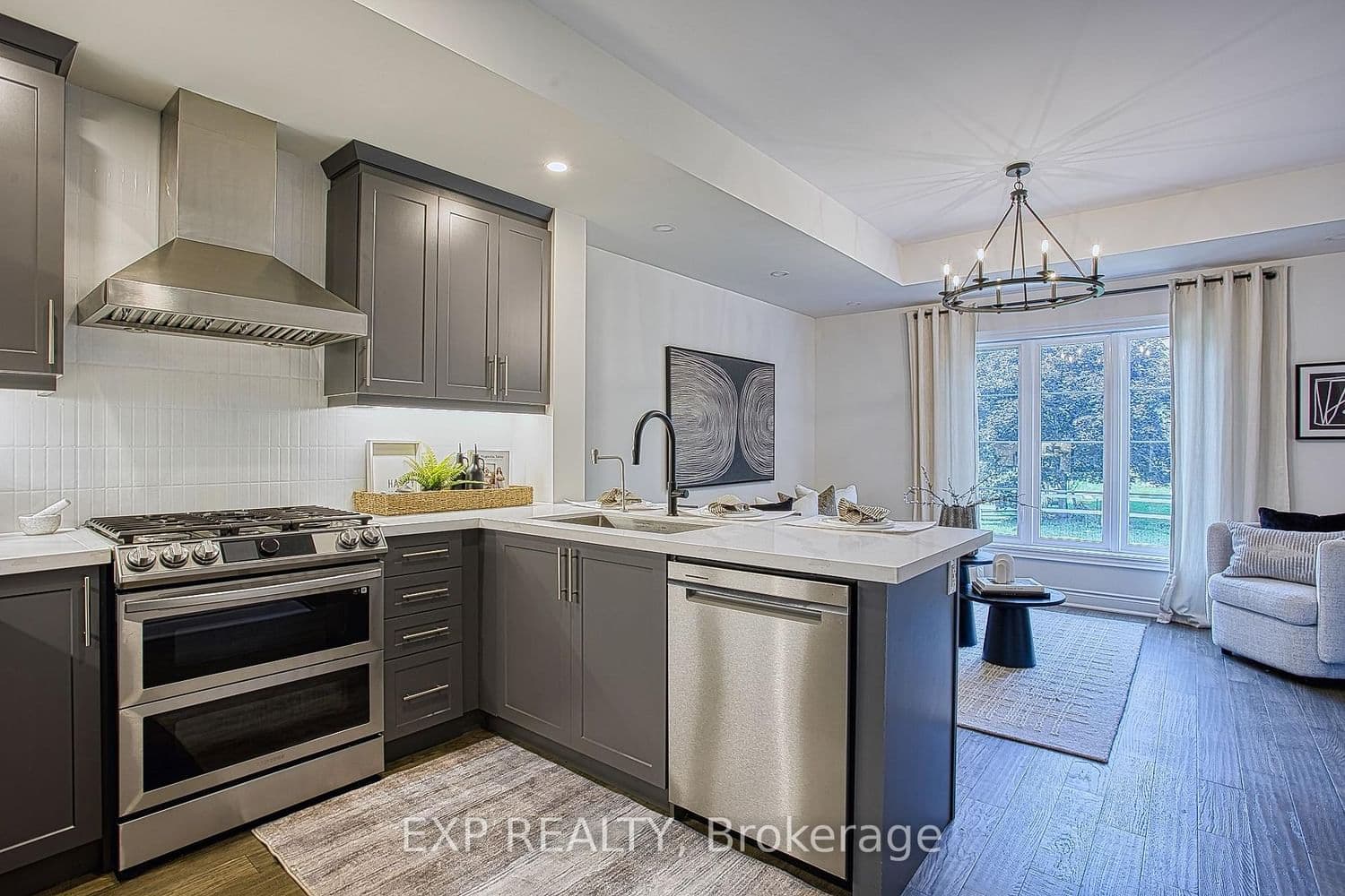383 Dundas Street E, Unit 4 - Image 6
