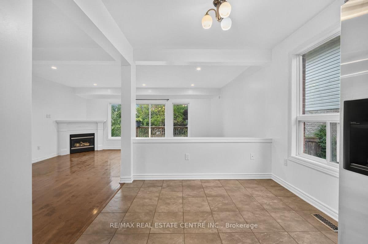 714 OAKCROSSING Road - Image 5
