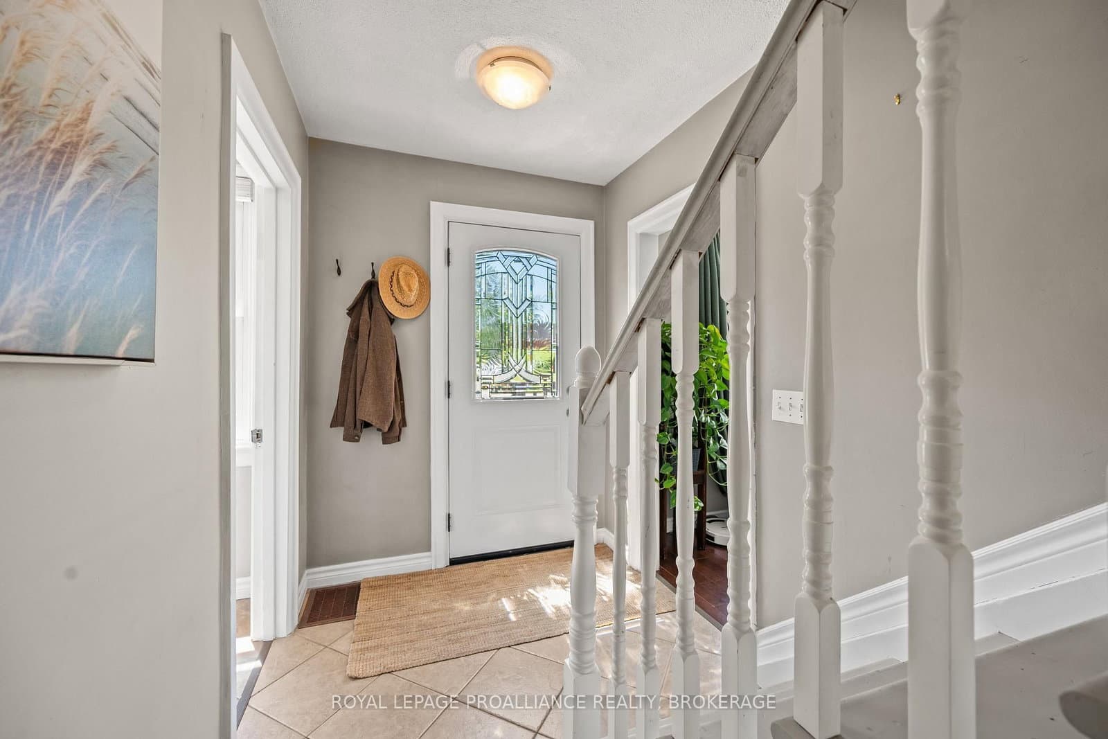 560 King Street W - Image 5