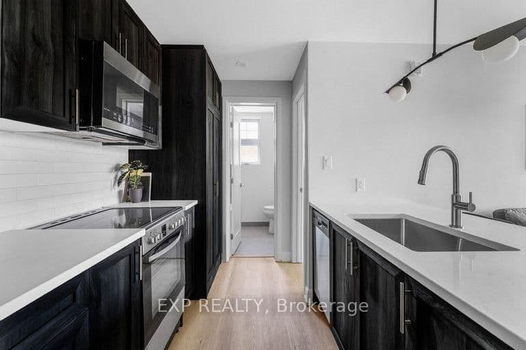658 Somerset Street W, Unit 201 - Image 6