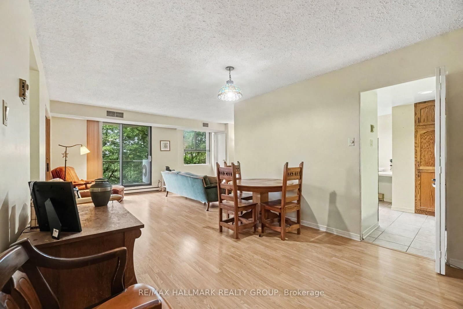 2850 CARLING Avenue, Unit 302 - Image 6