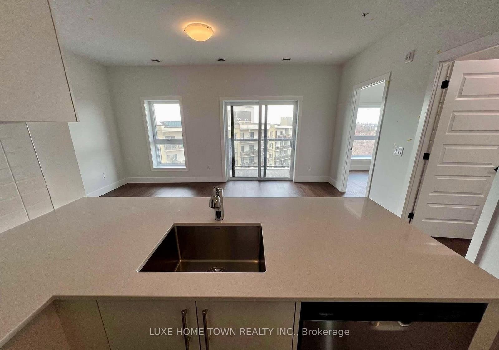 1000 Lackner Place, Unit 606