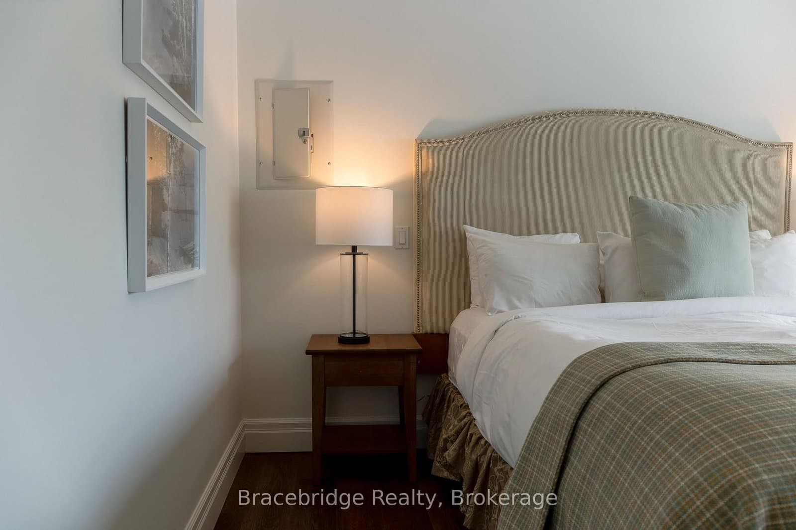 1869 Muskoka Rd 118 Highway W, Unit L207- B2 - Image 4