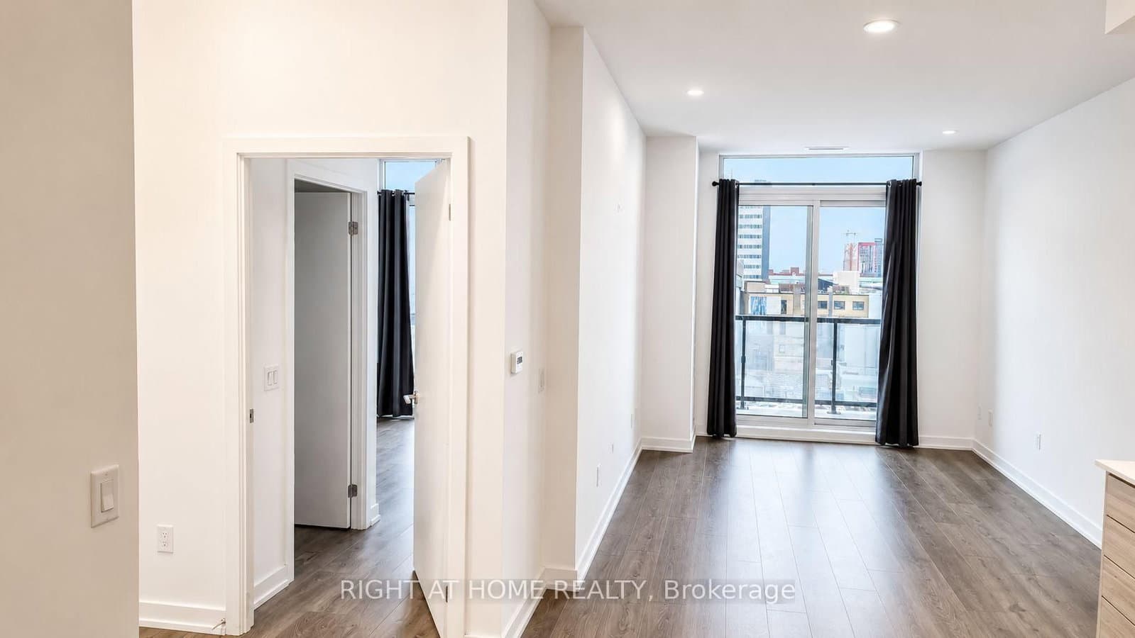 55 Duke Street W, Unit 412 - Image 2