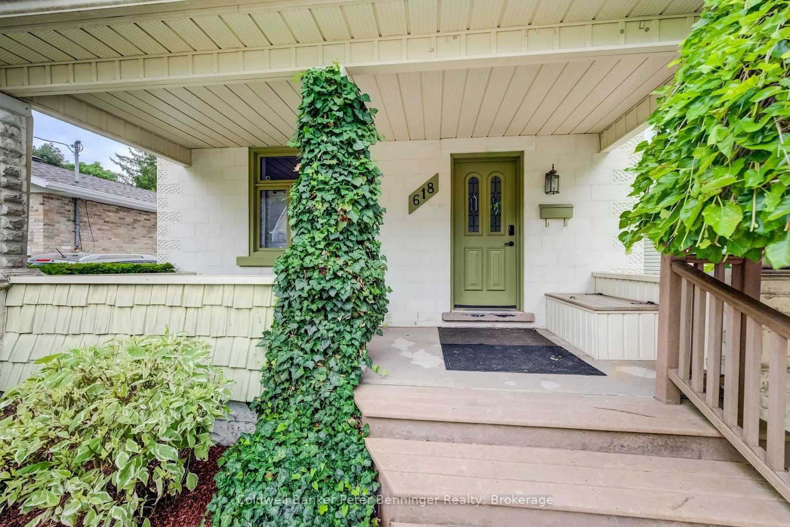 618 8th Avenue - Image 4
