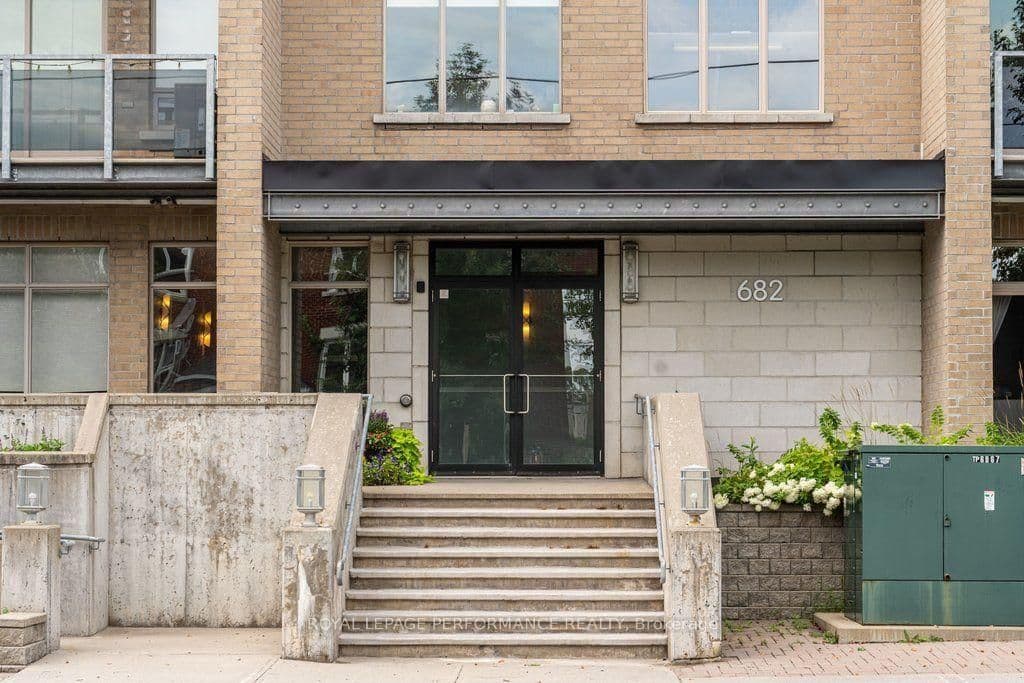 682 Churchill Avenue, Unit 201 - Image 3