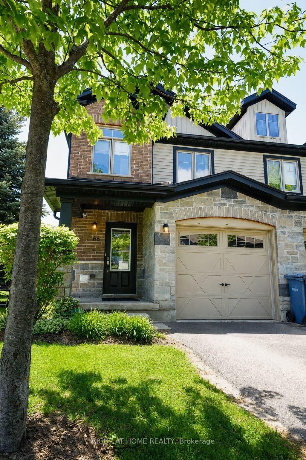66 Arlington Crescent - Image 2