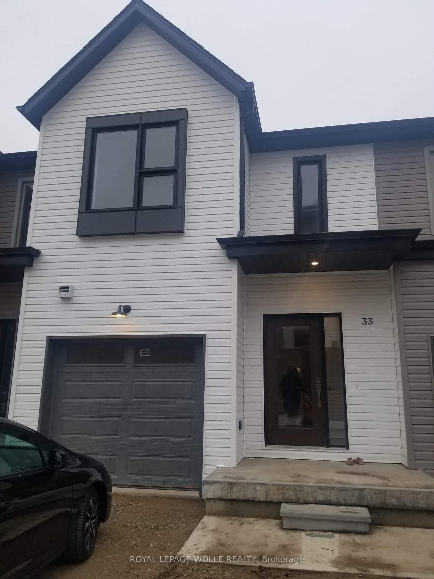 110 Fergus Avenue, Unit 33 - Image 2