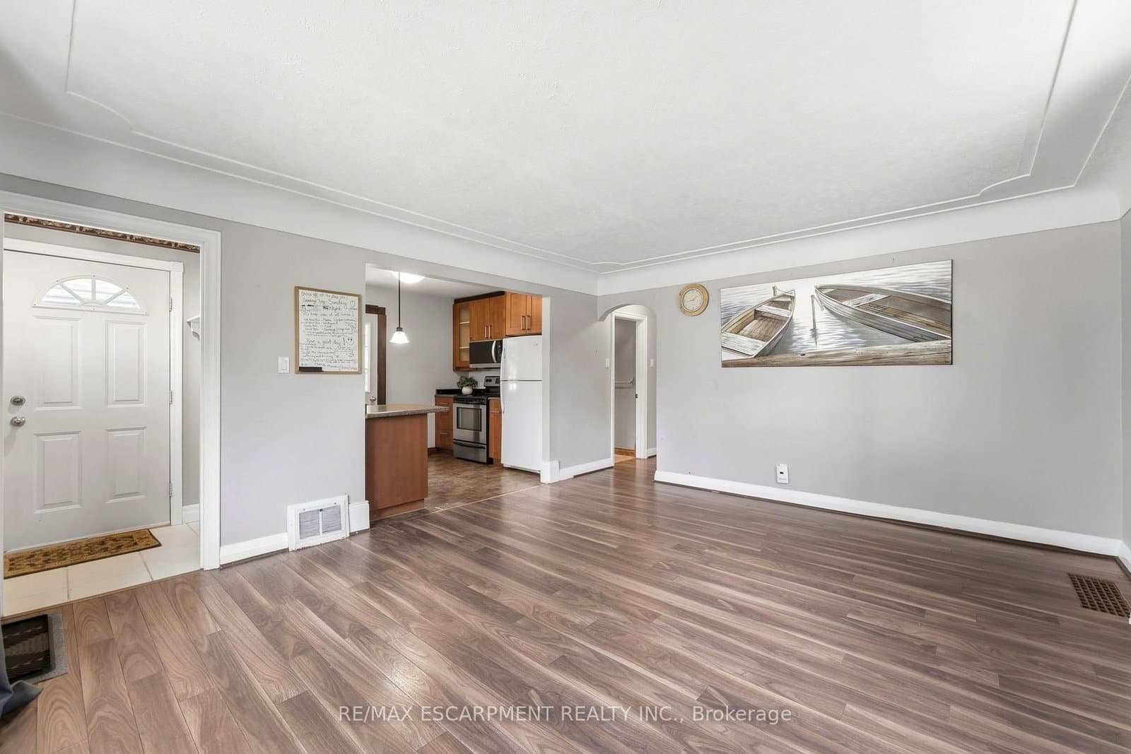 61 GLENMOUNT Avenue - Image 6