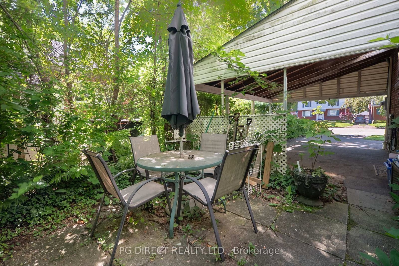 8 Sanders Boulevard - Image 3
