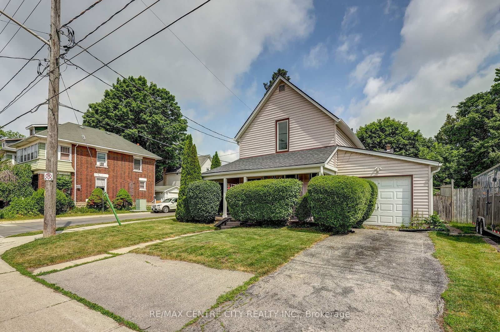 169 Wellington Street - Image 3