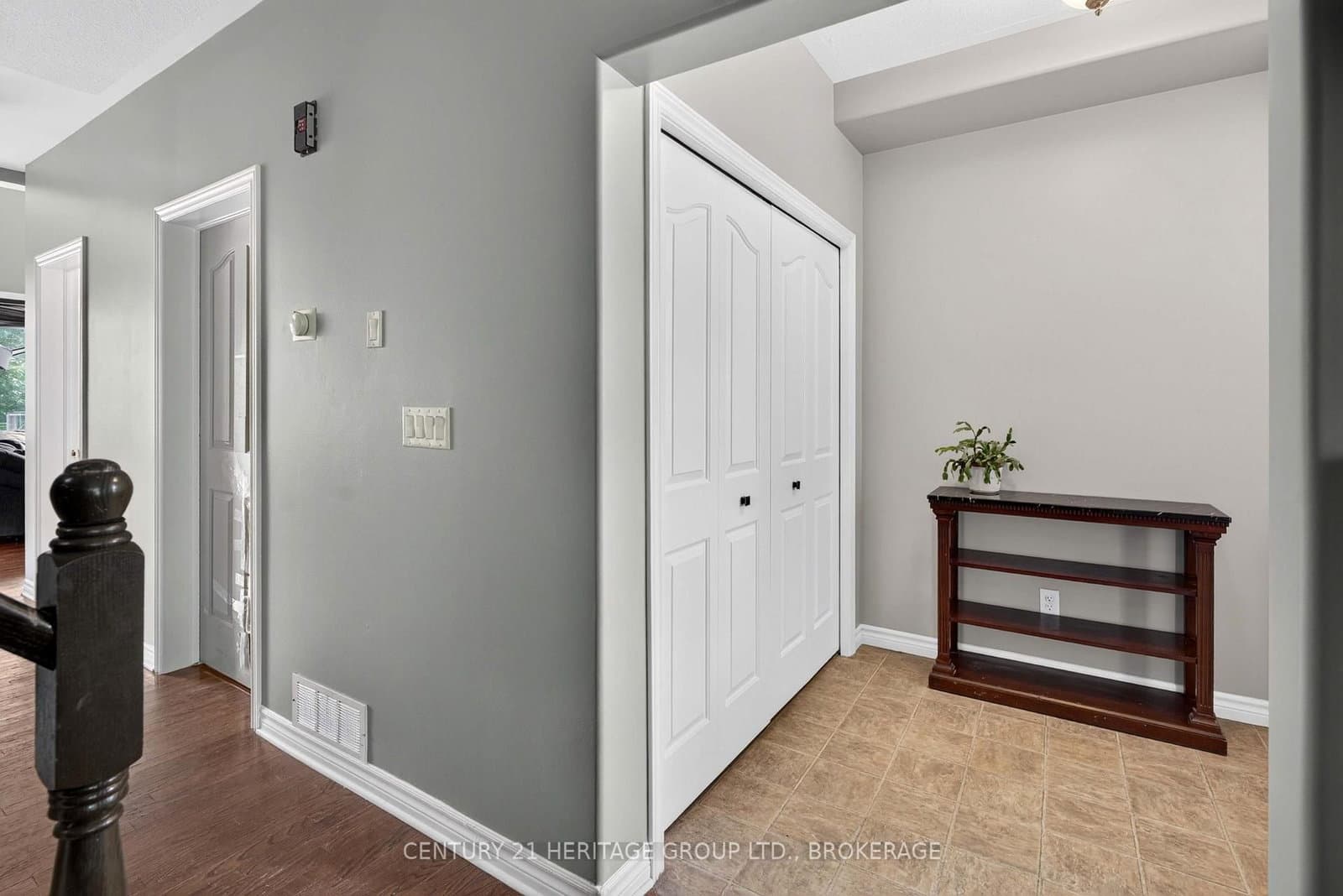 855 Lotus Avenue - Image 6