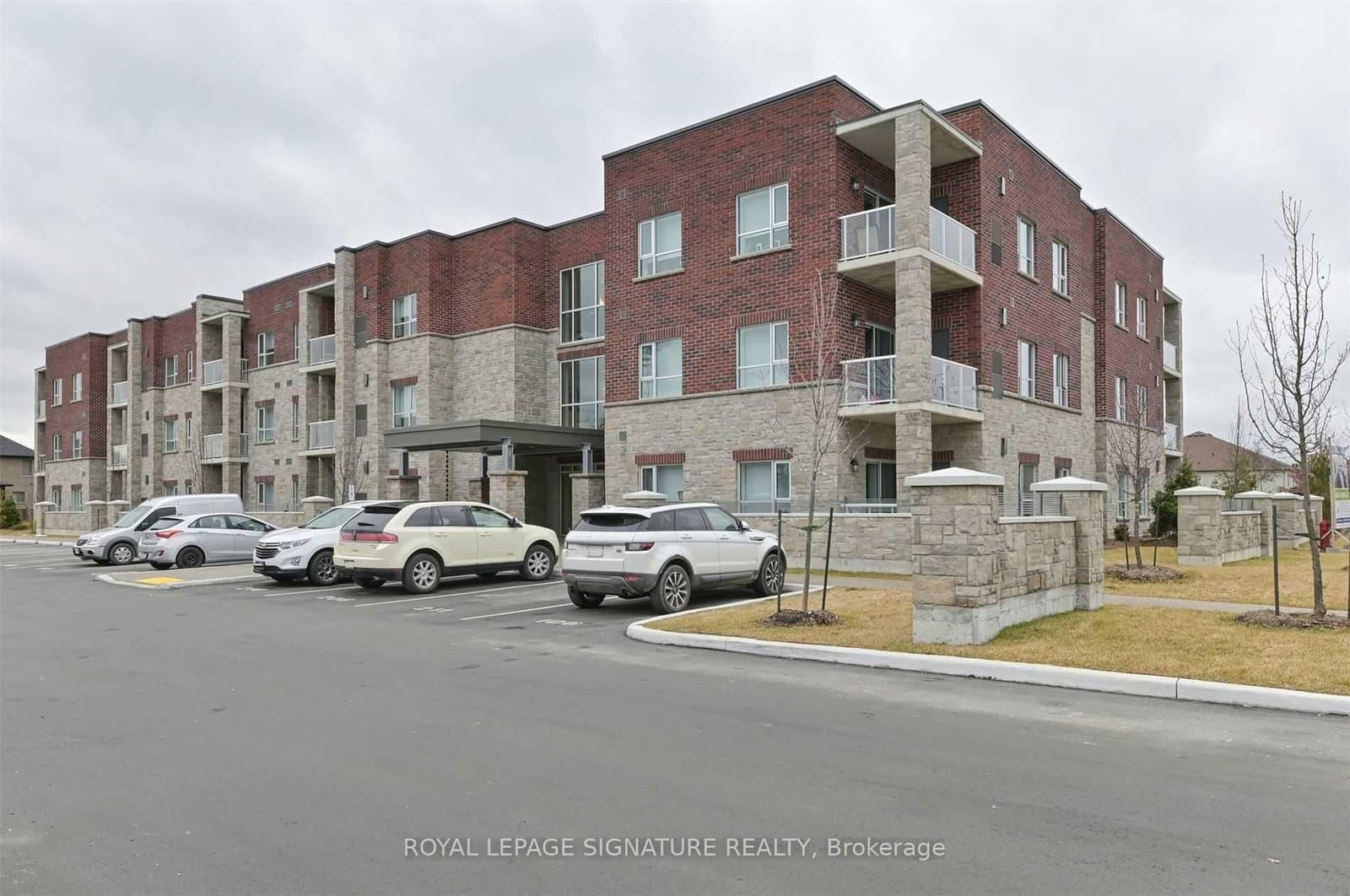 529 South Pelham Road, Unit 208