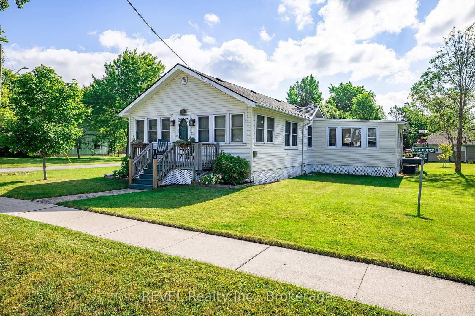 70 Bernard Avenue - Image 2