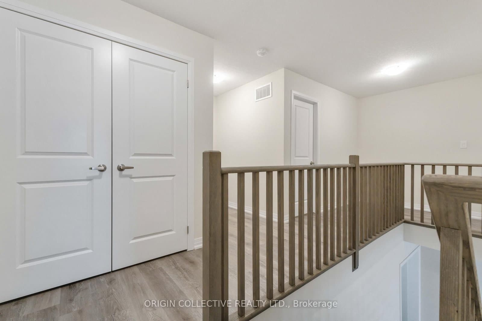 185 Bedrock Drive S, Unit 14 - Image 5
