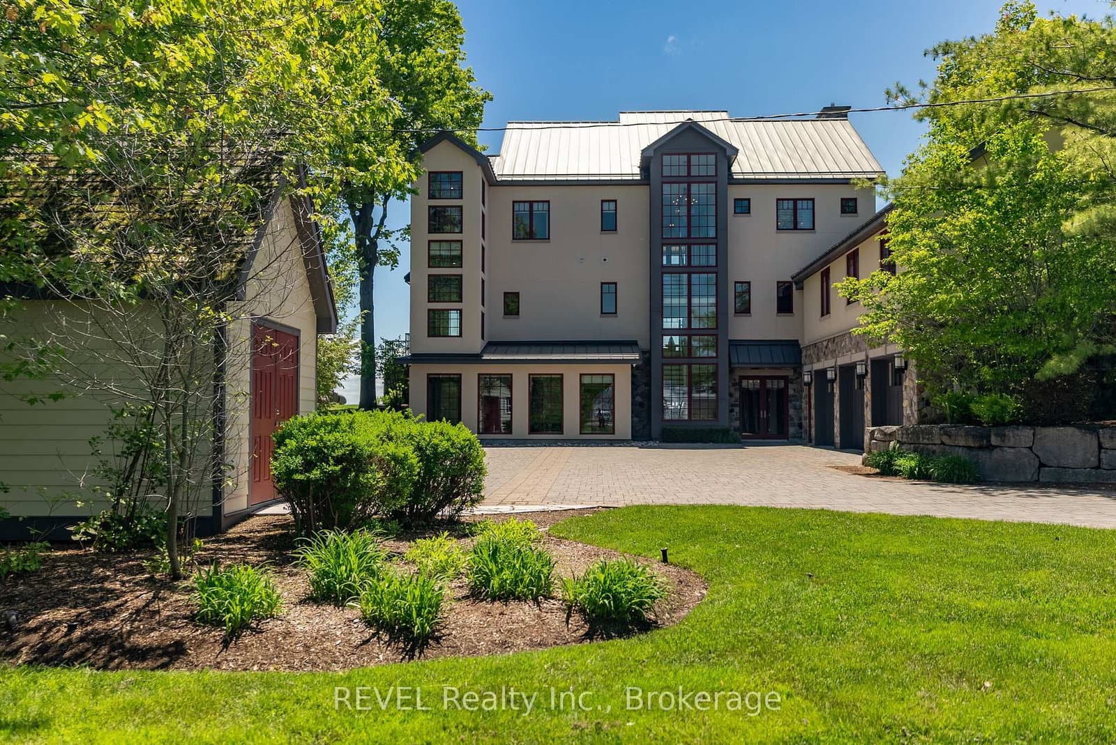 3067 Thunder Bay Road - Image 5