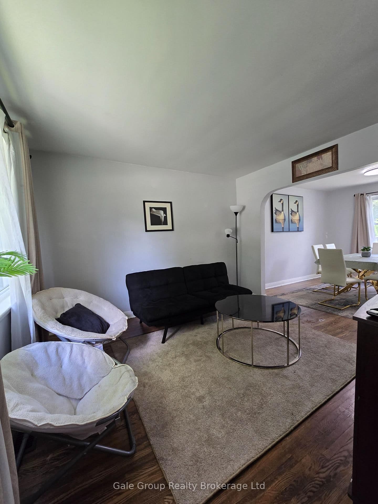 73 Bee Street - Image 3