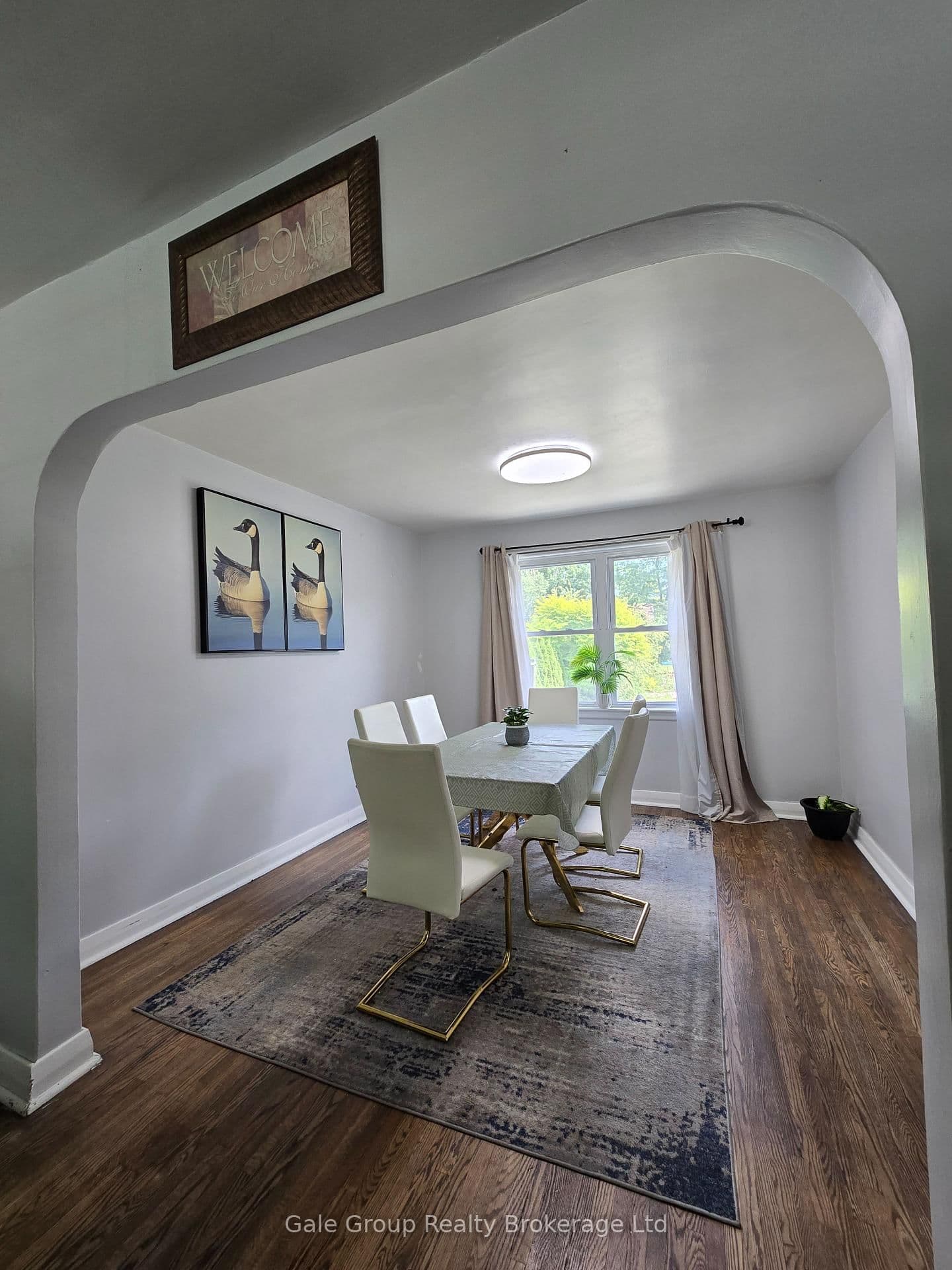 73 Bee Street - Image 5