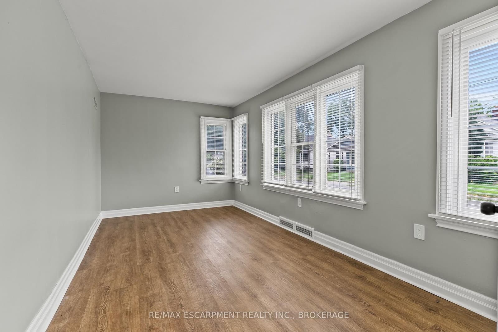 1 Linwood Street, Unit Main - Image 4