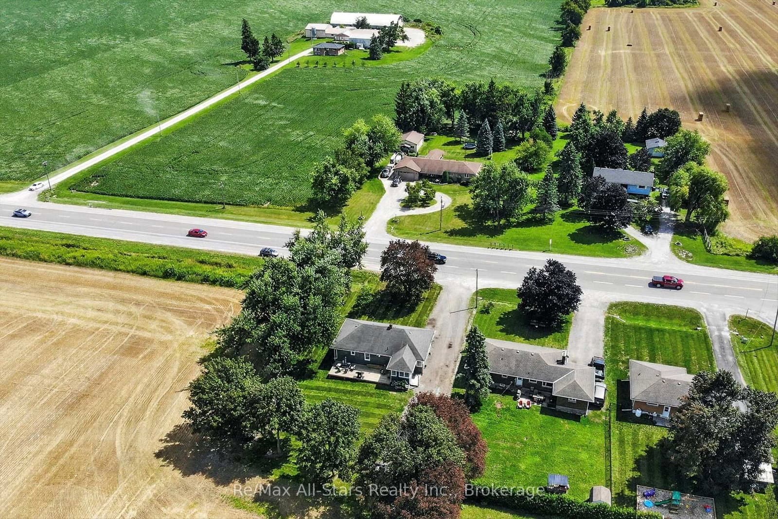 981 Highway 7 - Image 1