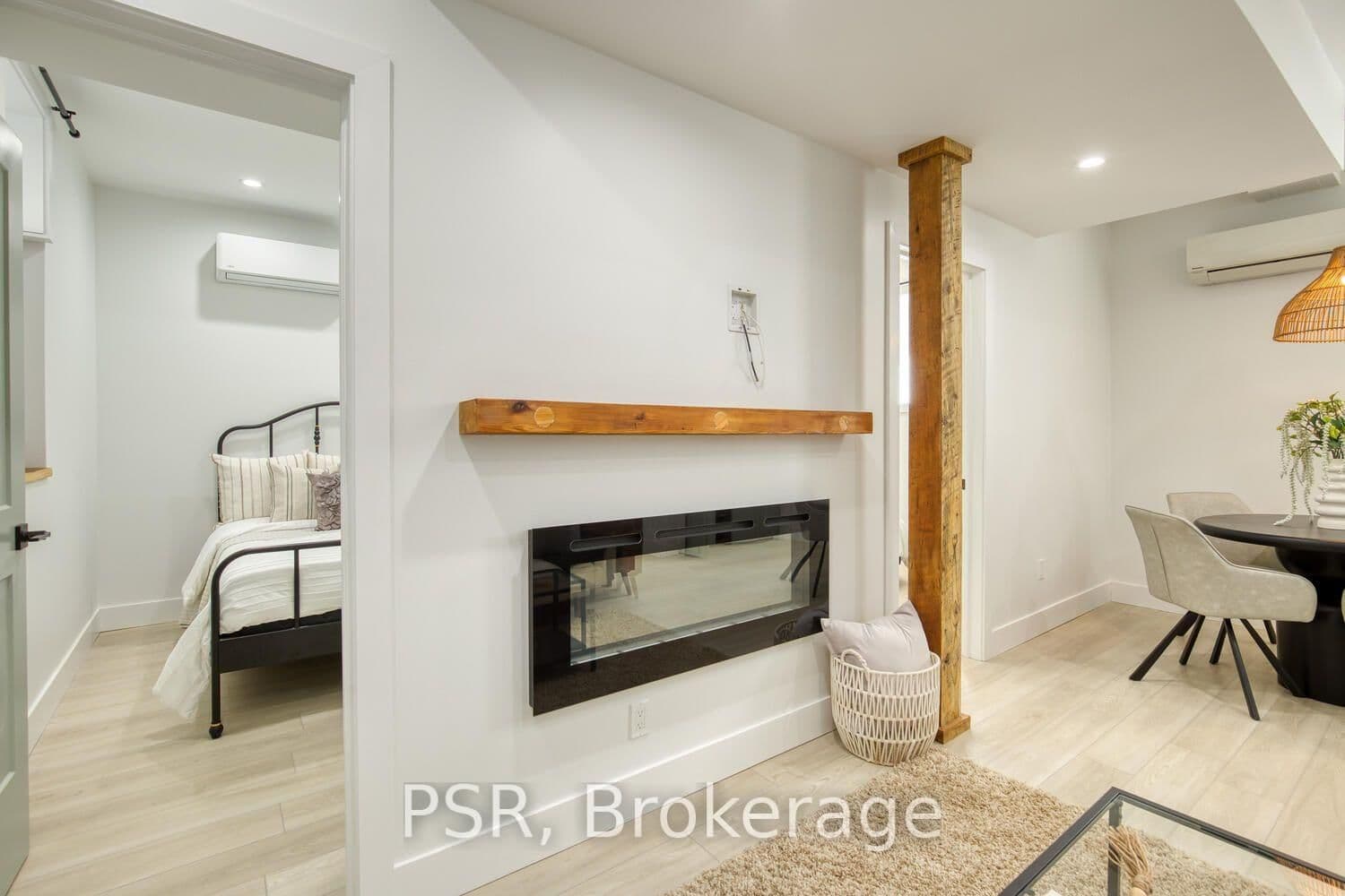 51 Dupont Street E, Unit C - Image 3