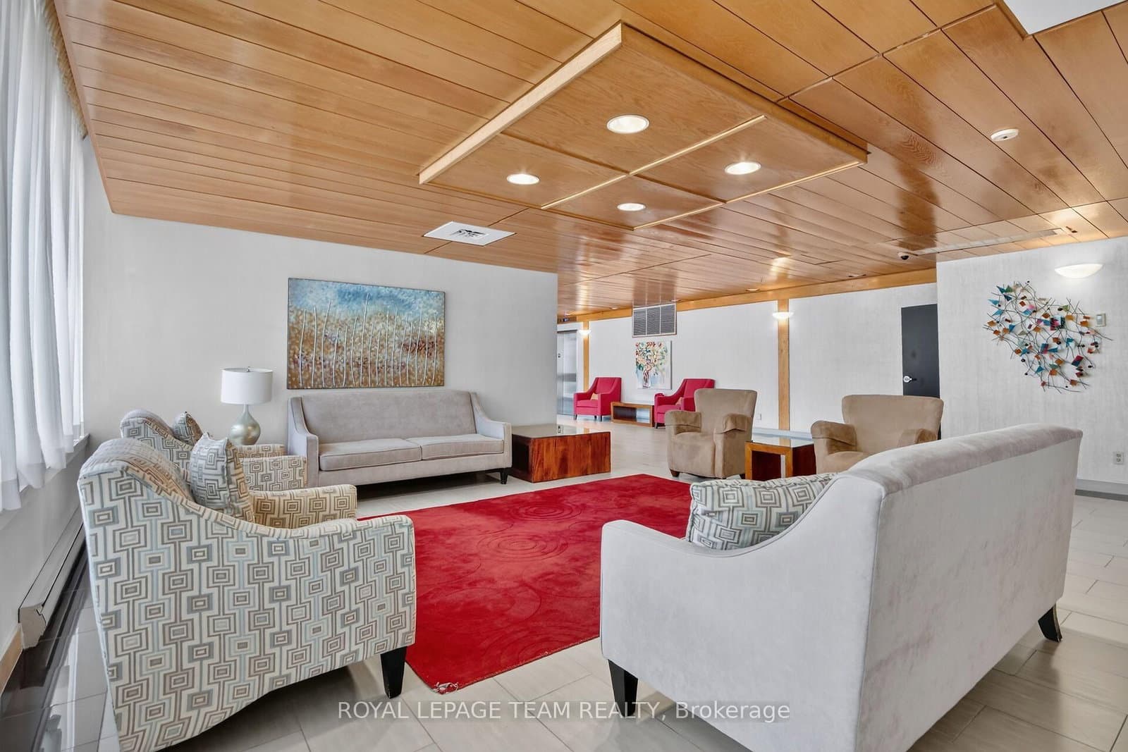 370 Dominion Avenue, Unit 405 - Image 3