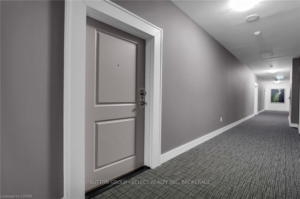 260 VILLAGEWALK Boulevard, Unit 1002 - Image 5
