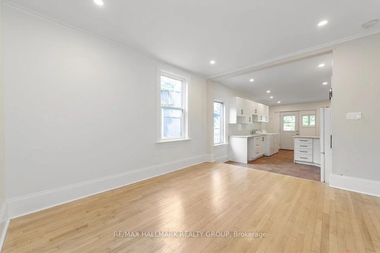 127 Henderson Avenue, Unit Unit A - Image 6