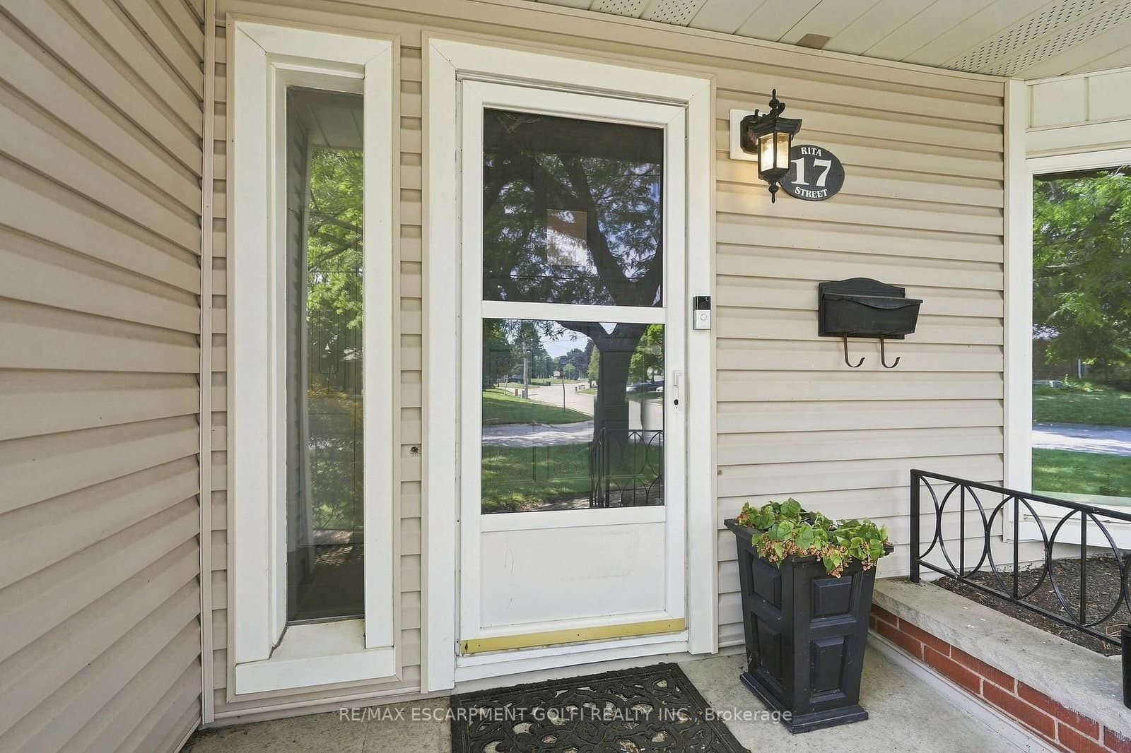 17 Rita Street, Unit MAIN - Image 5