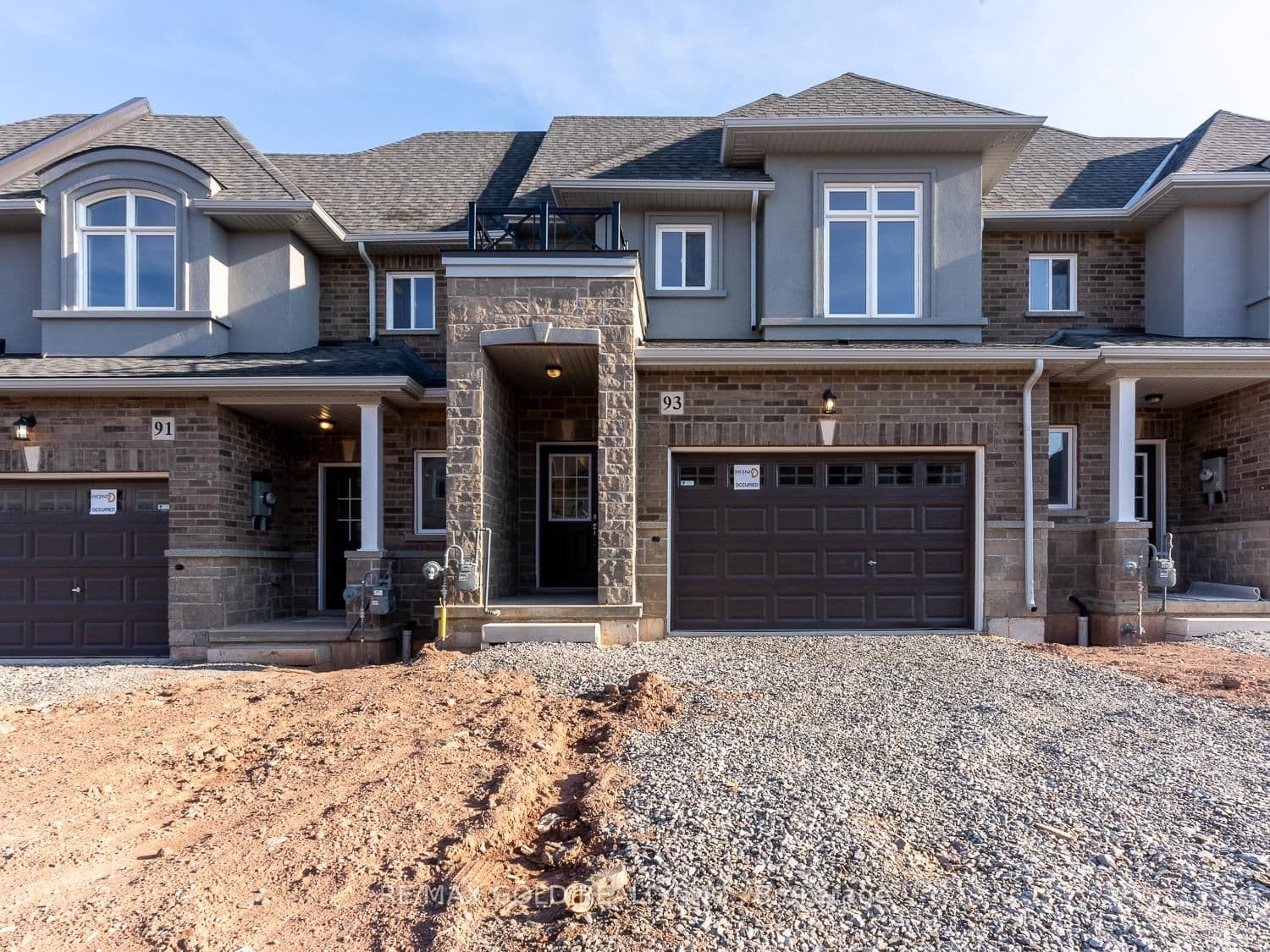 93 PINOT Crescent - Image 2