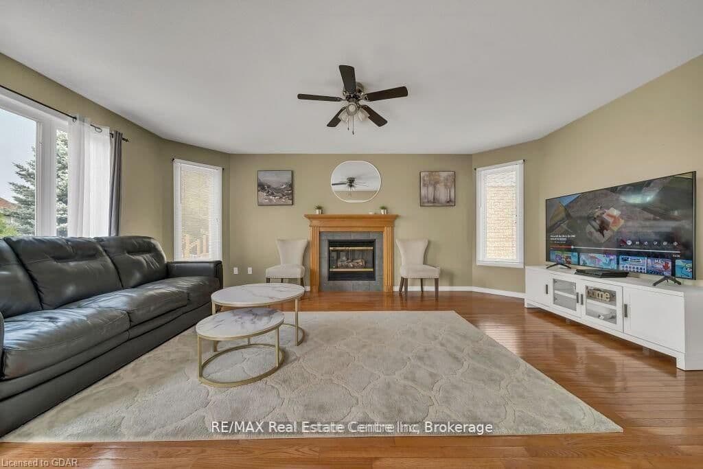 61 MOFFATT Lane - Image 4
