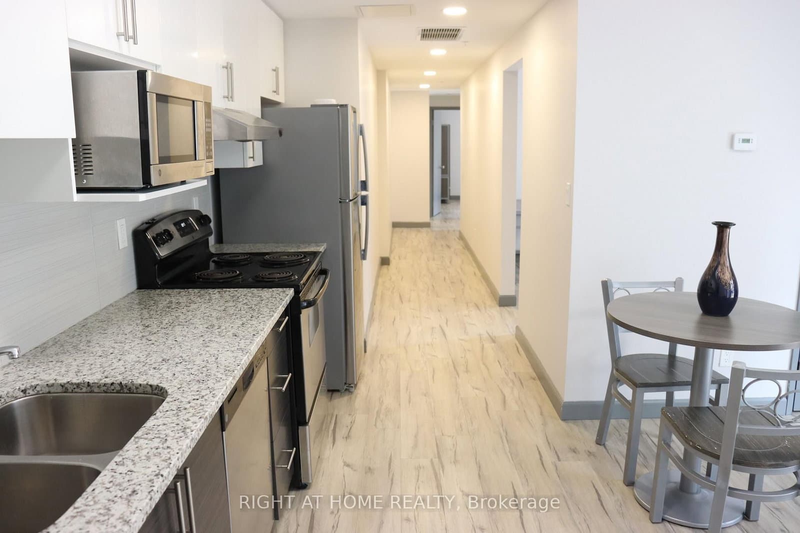 258B Sunview Street, Unit 215 - Image 4