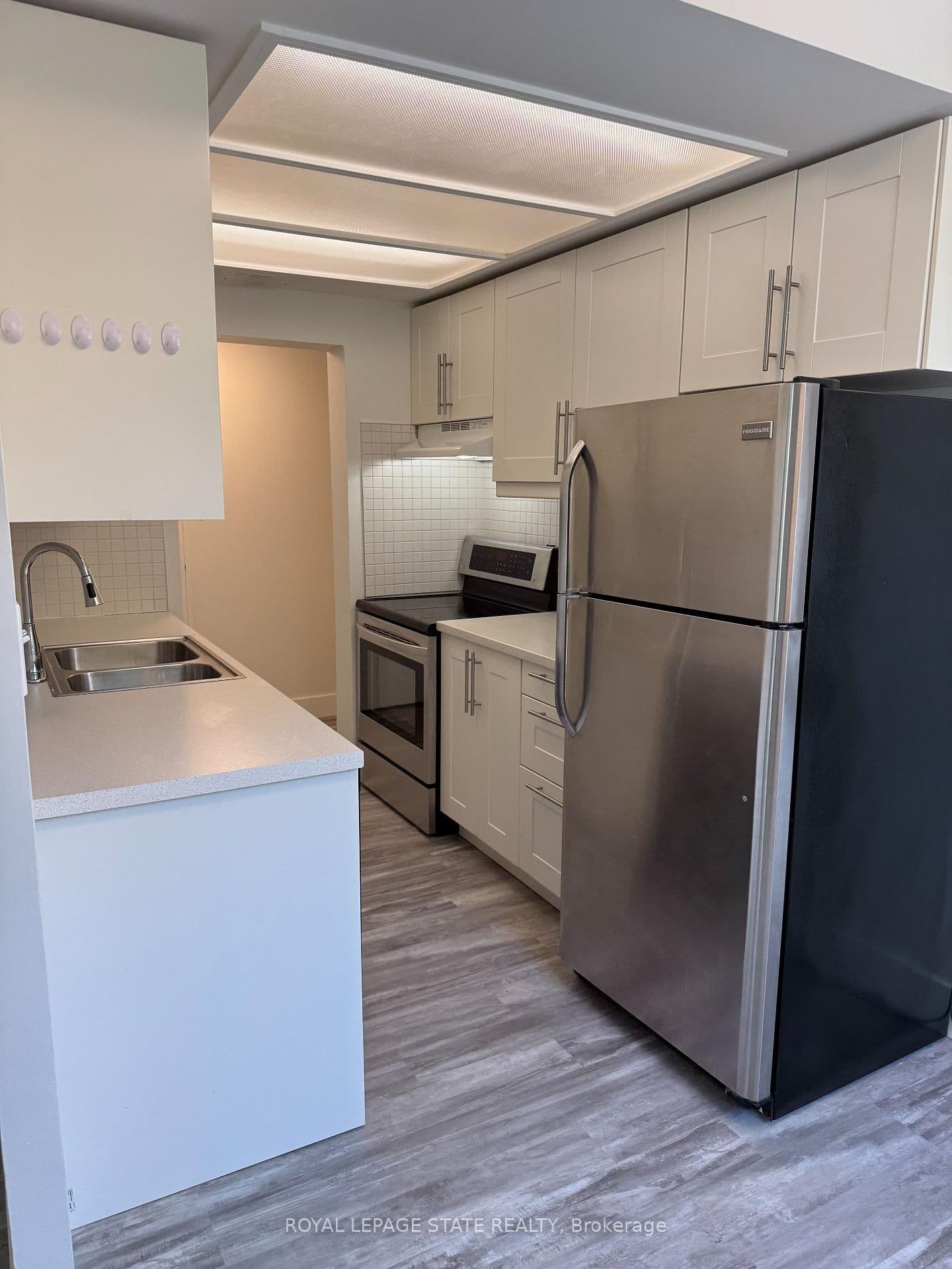 120 Duke Street, Unit 102 - Image 4