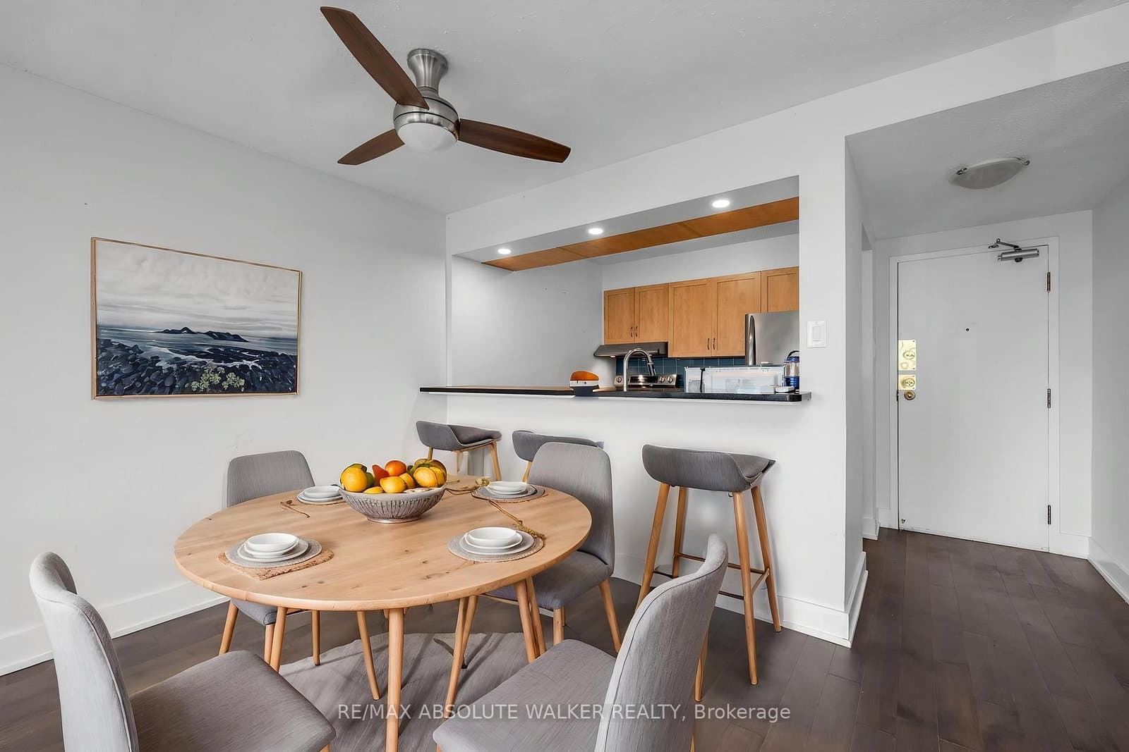 154 Nelson Street, Unit 902 - Image 6