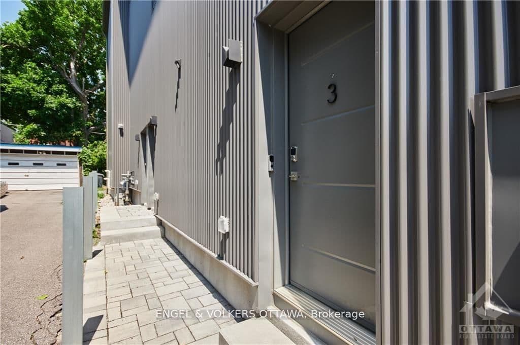 569 McLeod Street, Unit 3 - Image 2