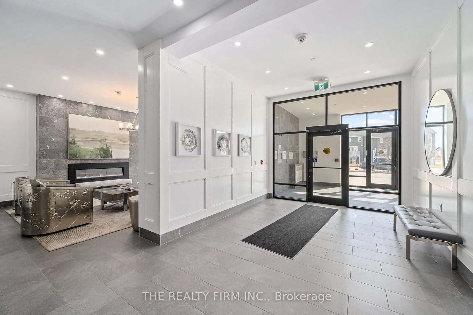 260 Villagewalk Boulevard, Unit 701 - Image 3