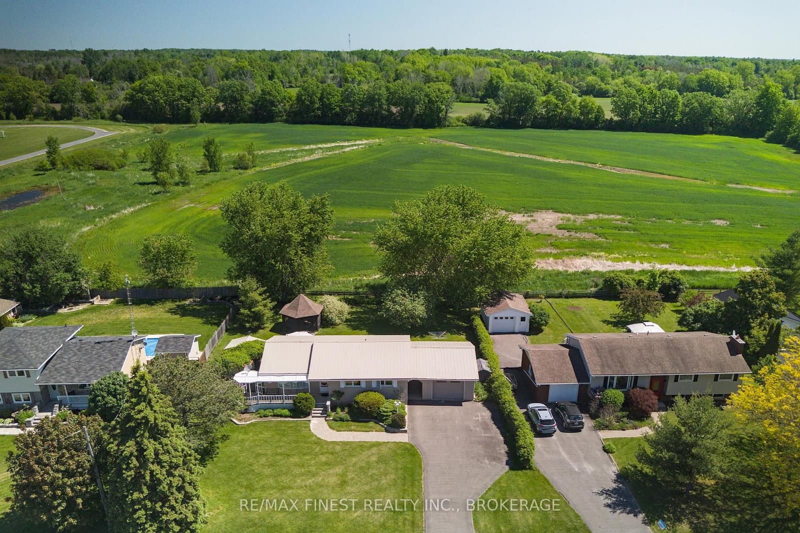 301 County Rd 8 - Image 4
