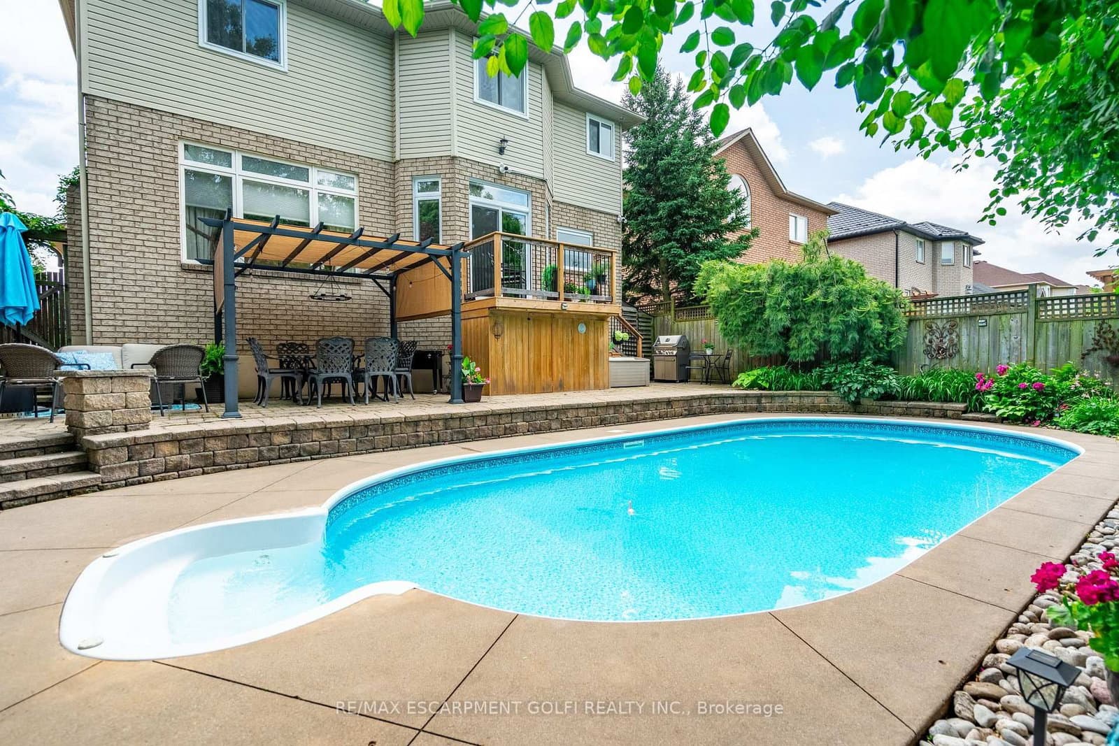 26 Shadetree Crescent - Image 2