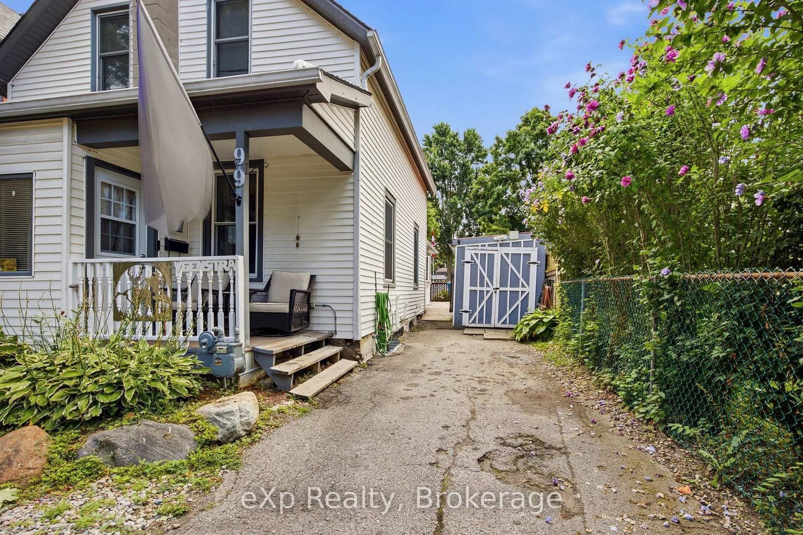 99 Dufferin Street - Image 4