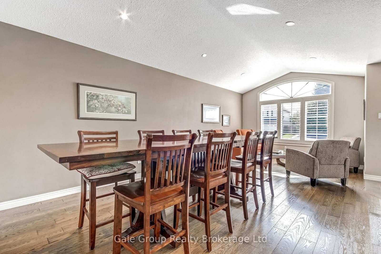 402 Fairway Road - Image 6