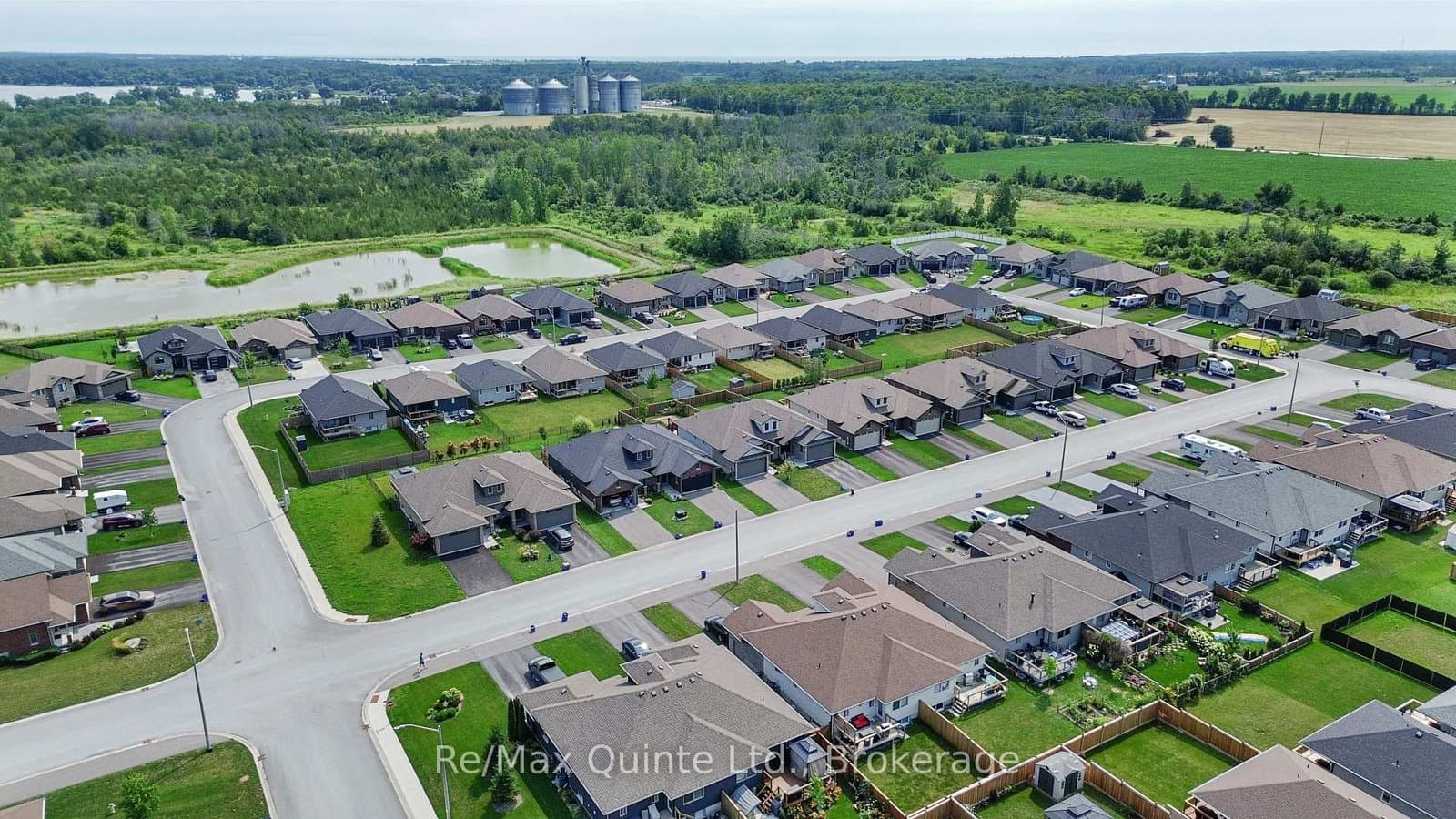 57 Hillside Meadow Drive - Image 4