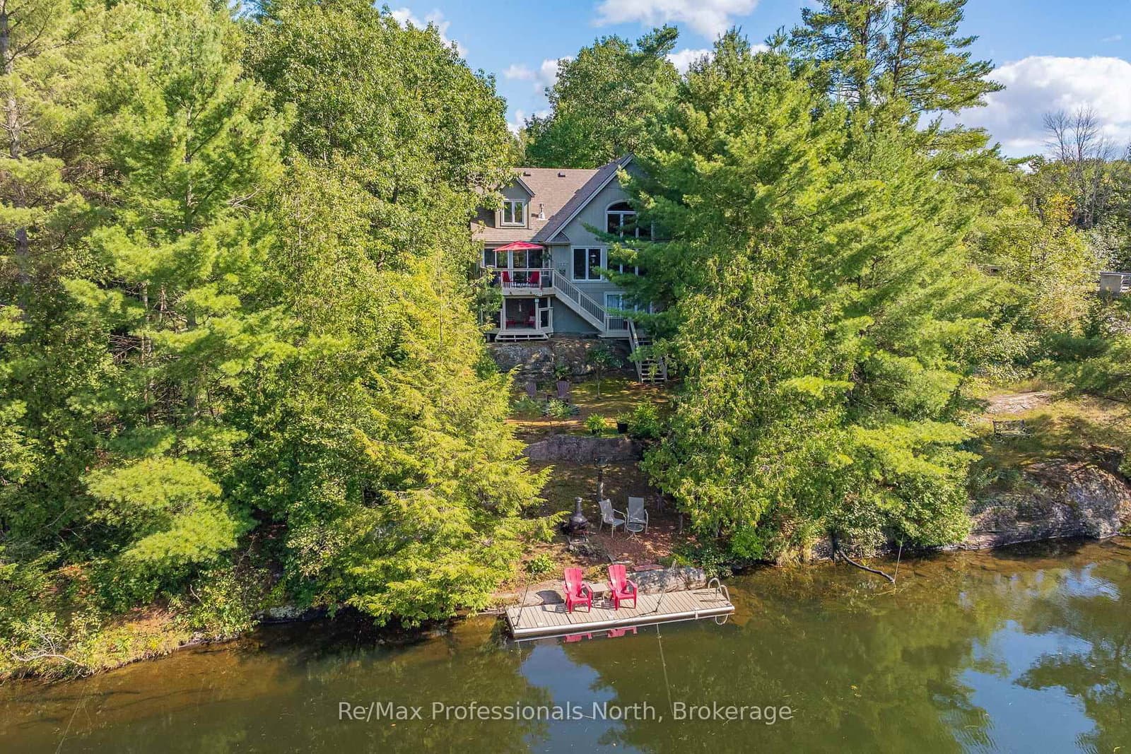 1005 Laidlaw Avenue - Image 1