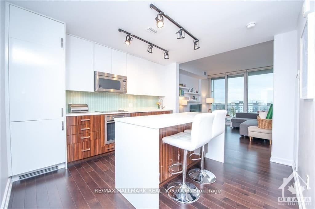 300 Lisgar Street W, Unit 1105 - Image 5