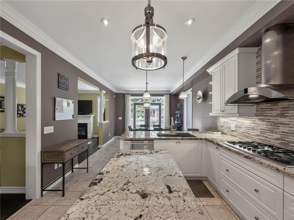 80 Sutherland Crescent - Image 5